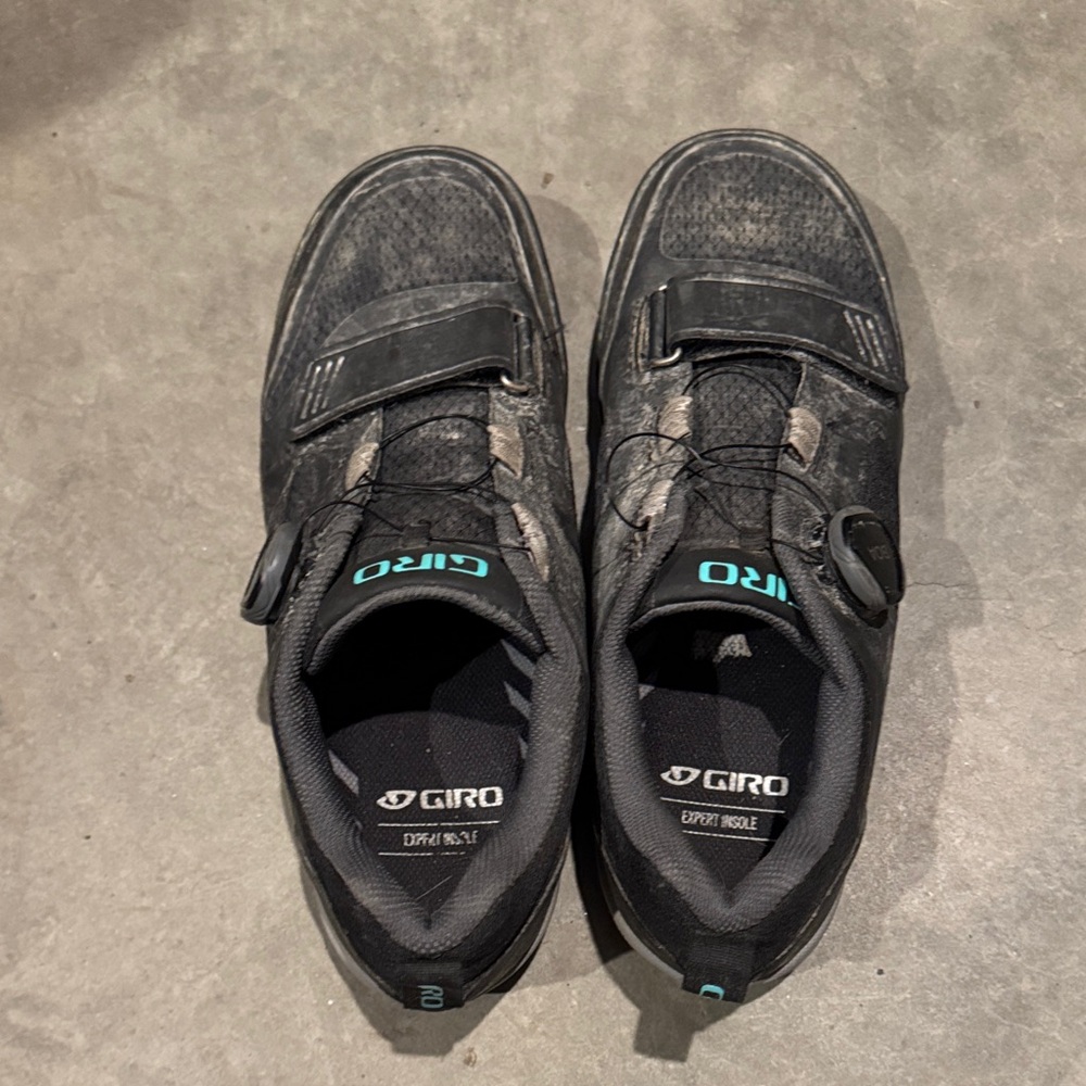 Giro Black and Teal Cycling Shoes